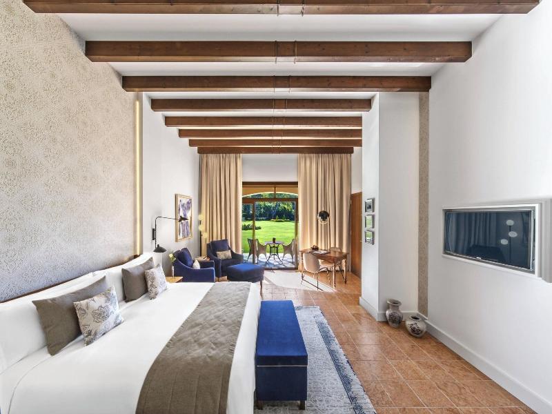The St. Regis Mardavall Resort image