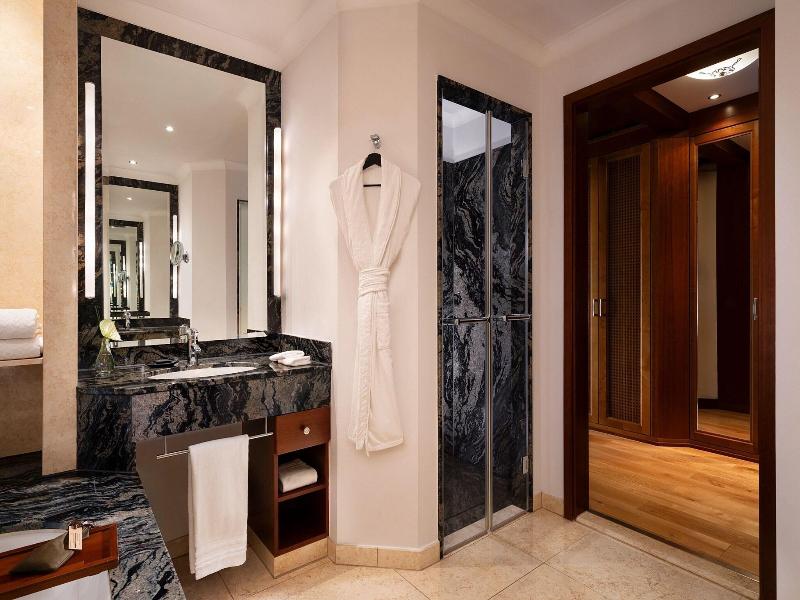 The St. Regis Mardavall Resort image