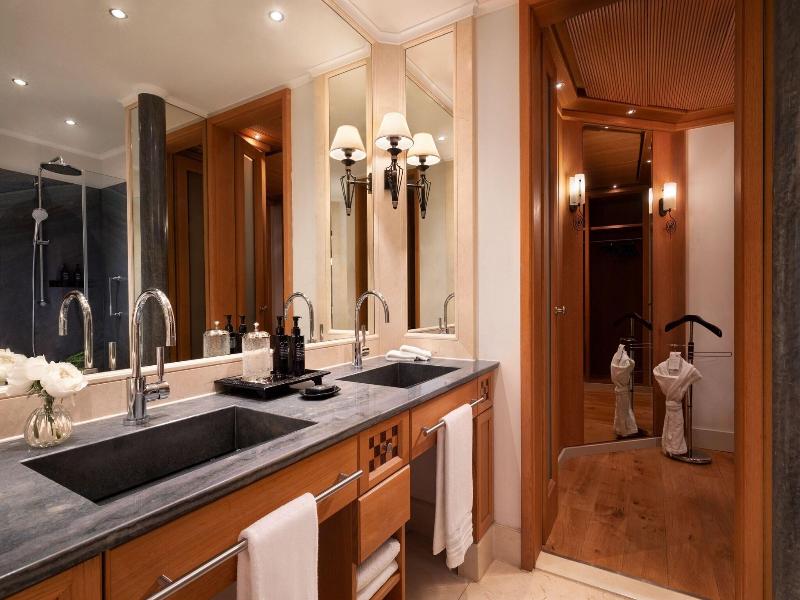 The St. Regis Mardavall Resort image