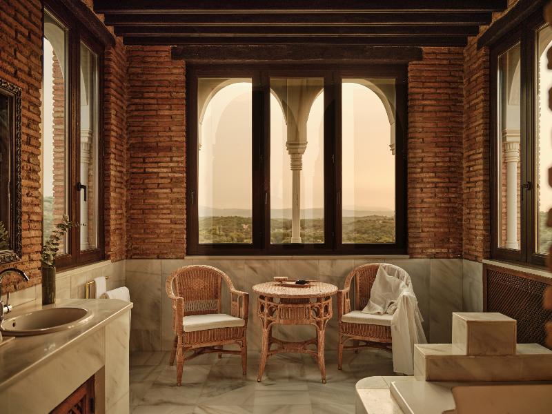 Finca la Bobadilla, Leading Hotels of the World image