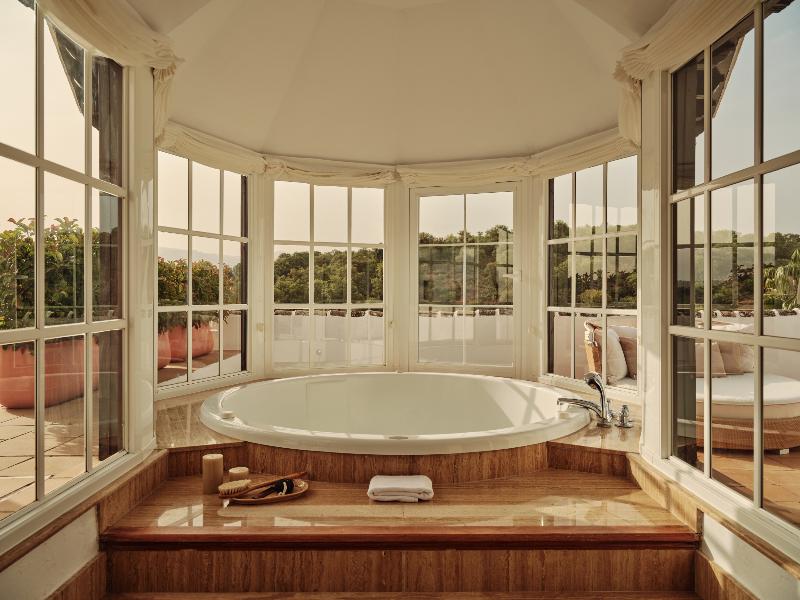 Finca la Bobadilla, Leading Hotels of the World image