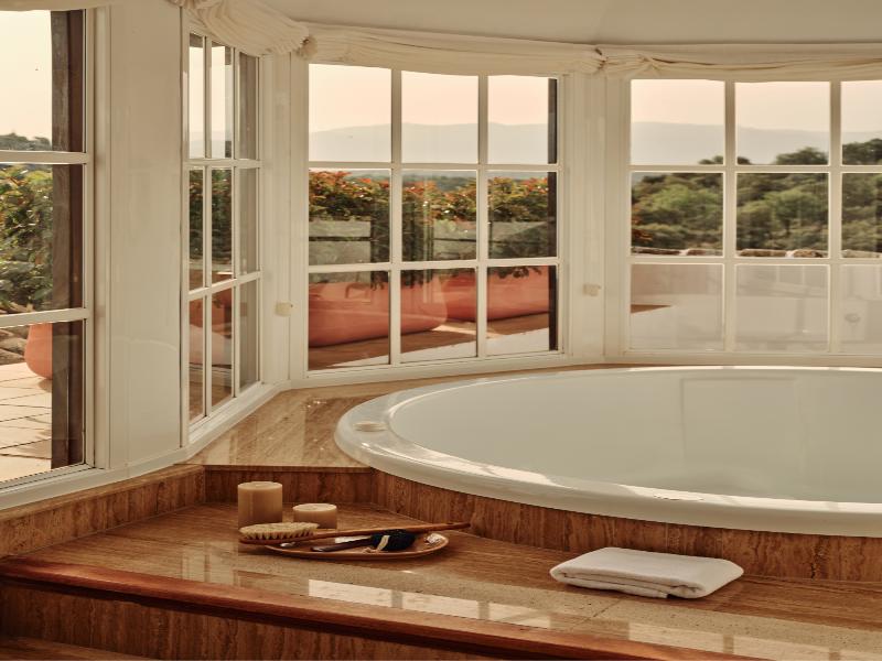 Finca la Bobadilla, Leading Hotels of the World image