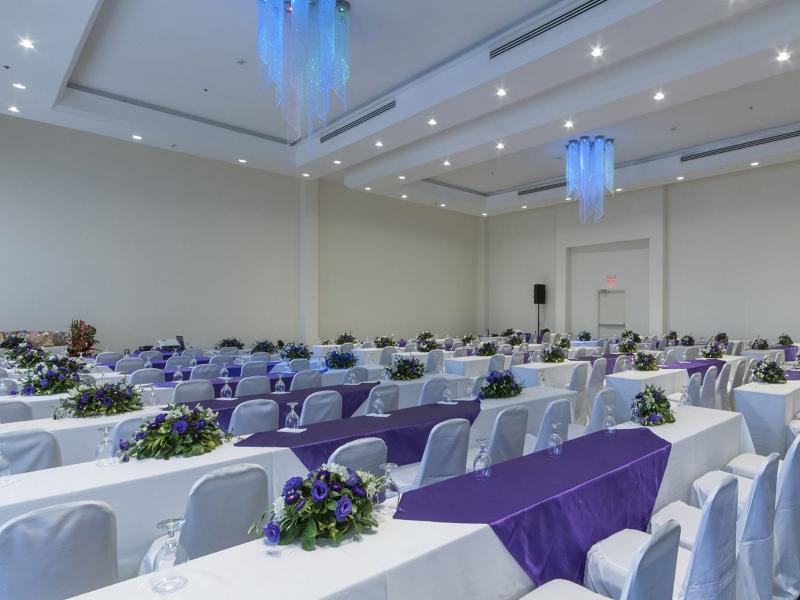 Delta Hotels by Marriott San Jose Aurola image