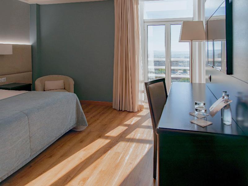 Hotel Covilha Affiliated by Melia image