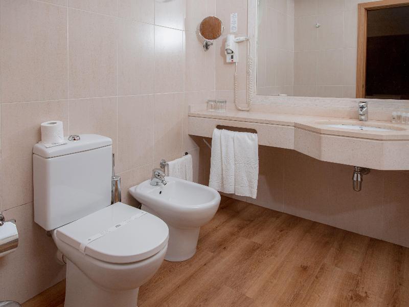 Hotel Covilha Affiliated by Melia image