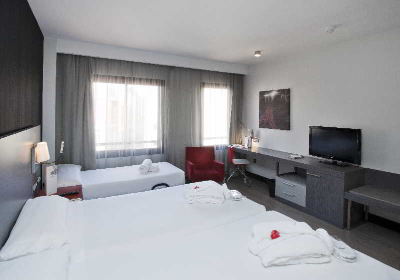 Confortel Suites Madrid Hotel