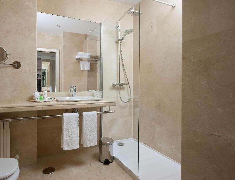 NH Collection Madrid Abascal  image