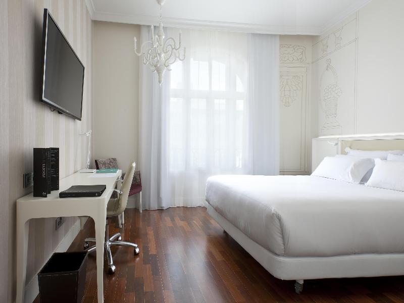 NH Collection Madrid Abascal  image