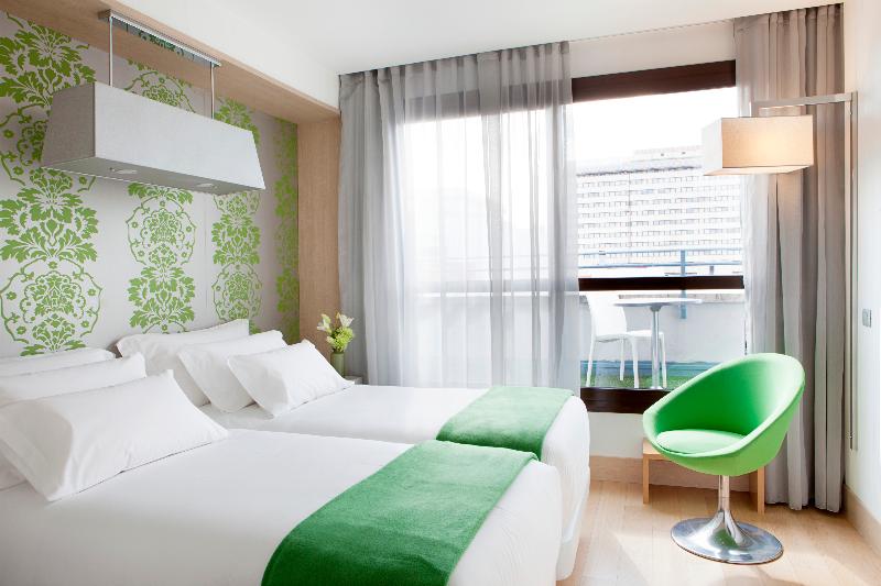 DoubleTree by Hilton Madrid Principe de Vergara image