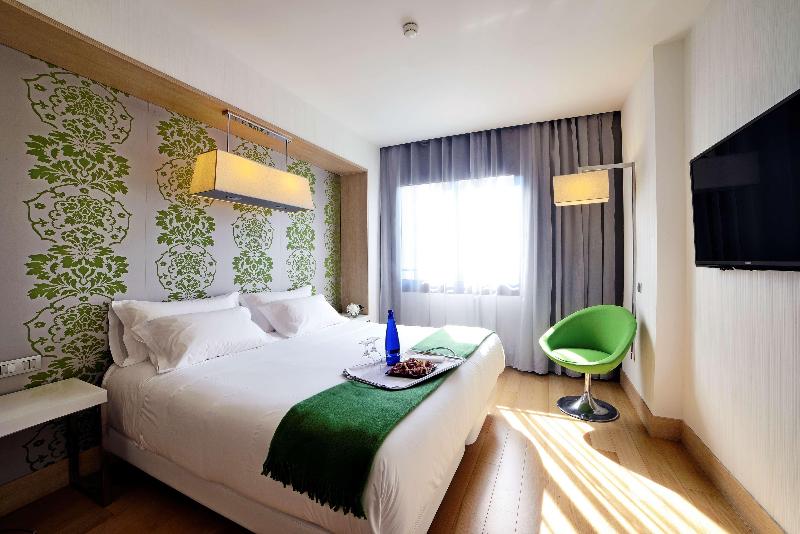 DoubleTree by Hilton Madrid Principe de Vergara image