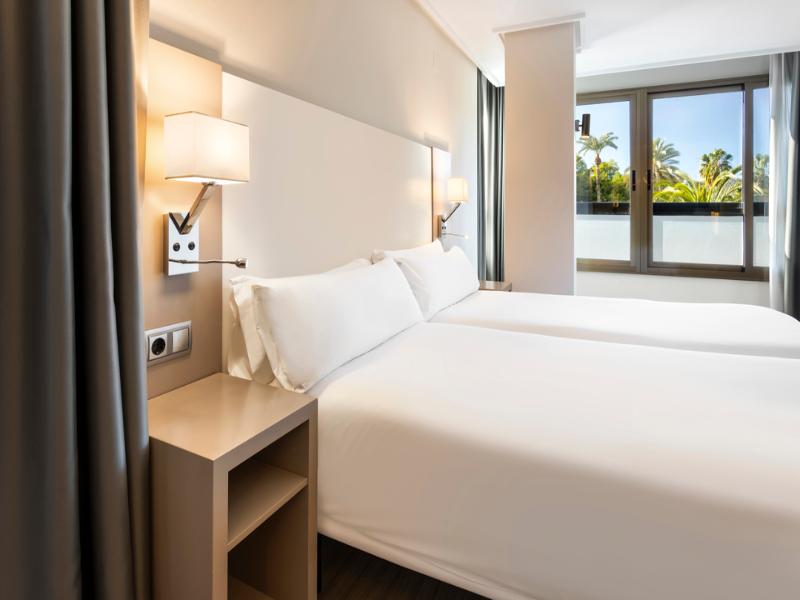 B&B HOTEL Cartagena Cartagonova image