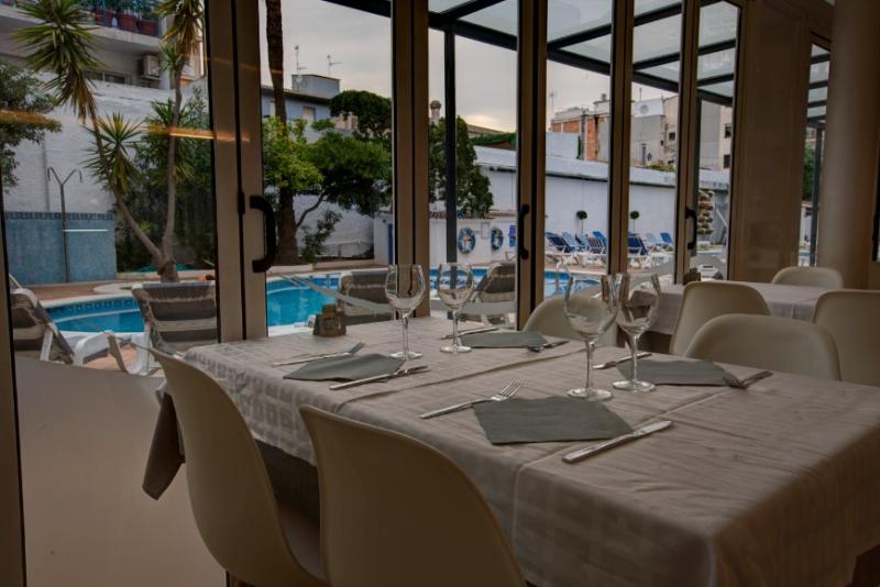 Hotel Apartamentos Solimar image