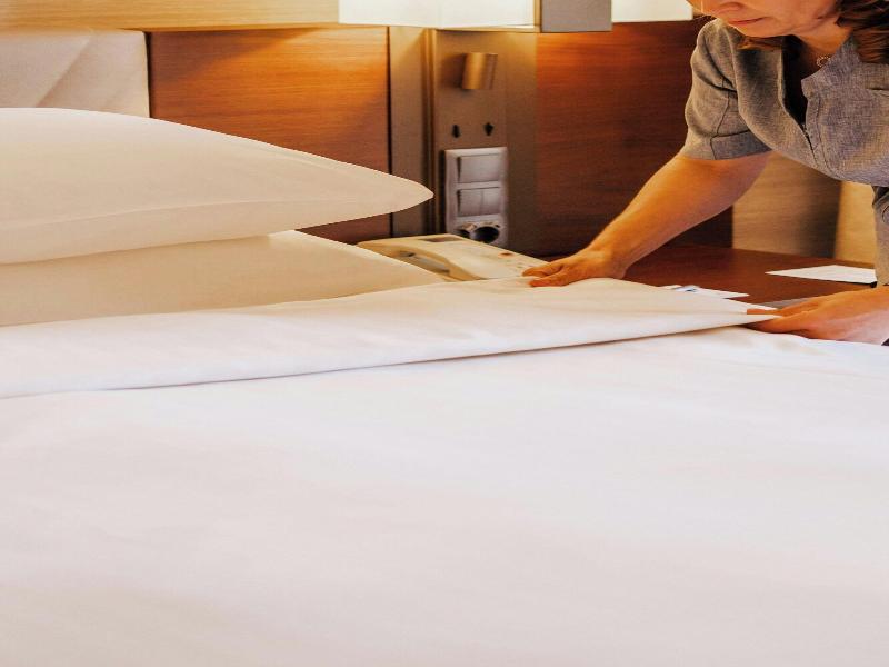 Marriott Hotel Lisbon image