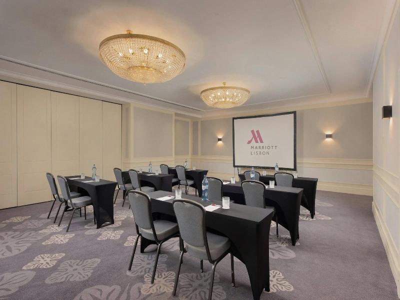 Marriott Hotel Lisbon image