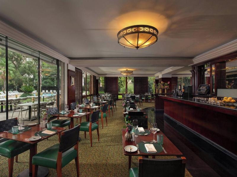 Marriott Hotel Lisbon image