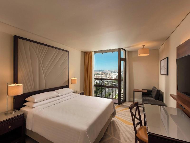 Marriott Hotel Lisbon image
