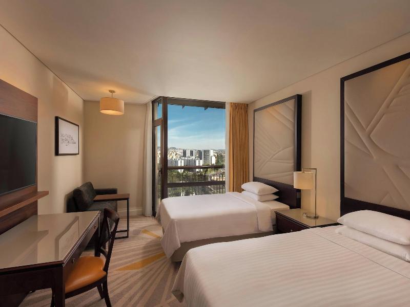 Marriott Hotel Lisbon image