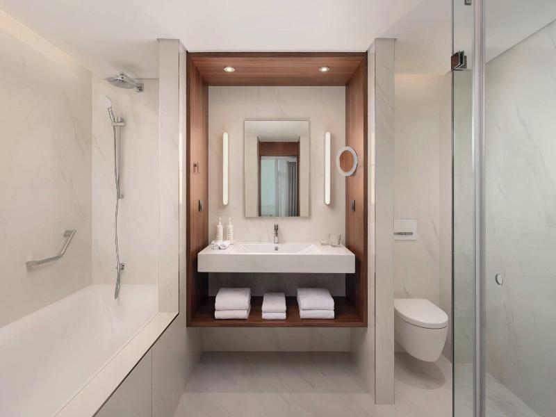 Marriott Hotel Lisbon image