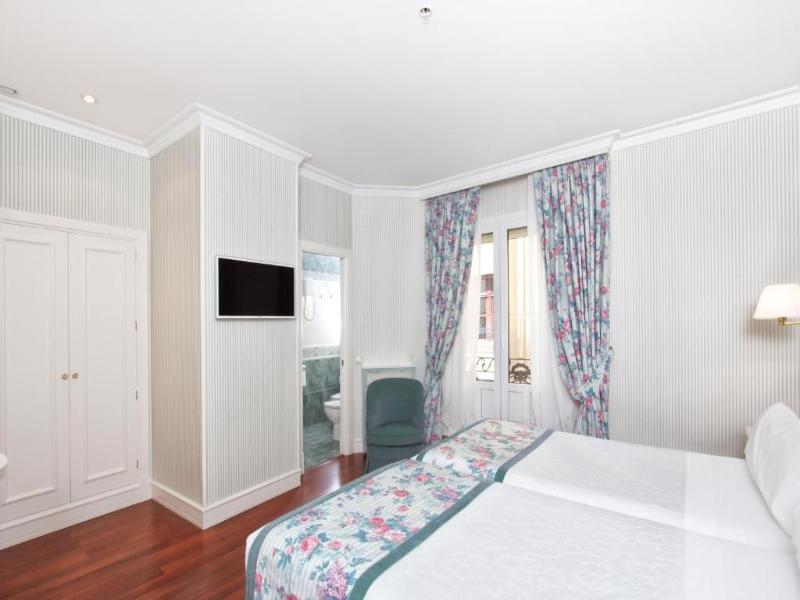 Hotel Atlantico image
