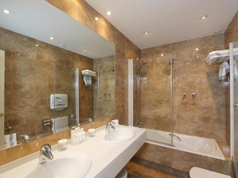 Hotel Atlantico image