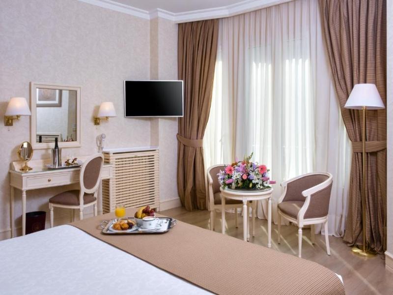 Hotel Atlantico image