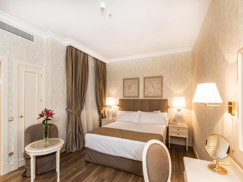 Hotel Atlantico image
