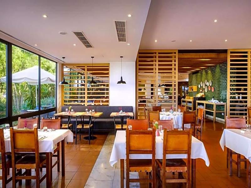 Evora Hotel image