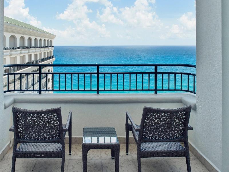 JW Marriott Cancun Resort & Spa image