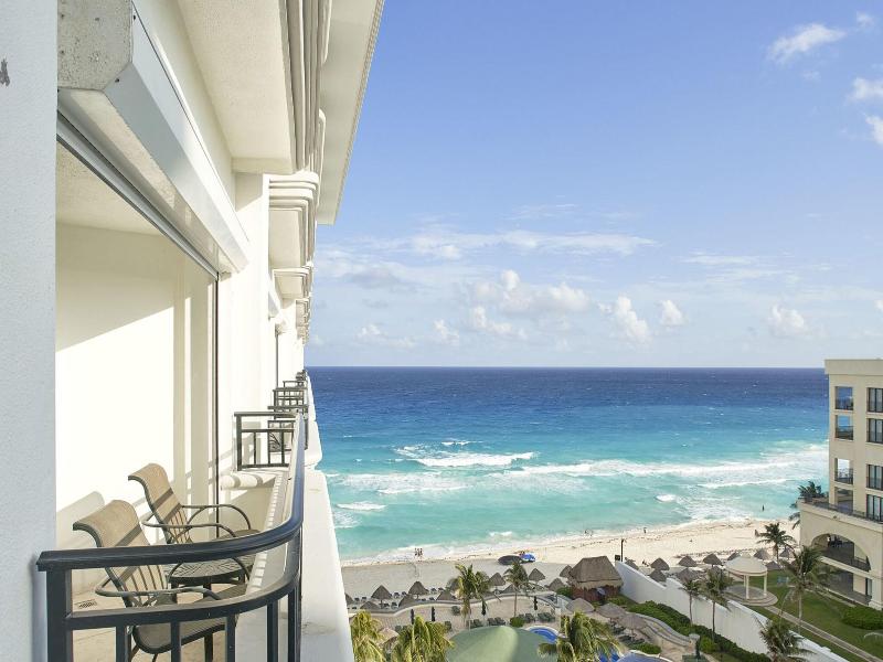 JW Marriott Cancun Resort & Spa image