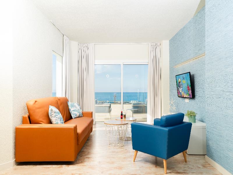HOVIMA La Pinta Beachfront Family Hotel image