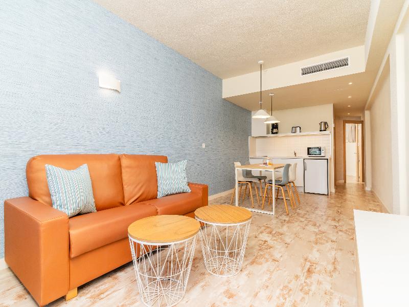 HOVIMA La Pinta Beachfront Family Hotel image