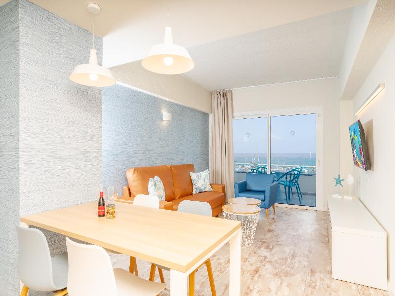 HOVIMA La Pinta Beachfront Family Hotel image