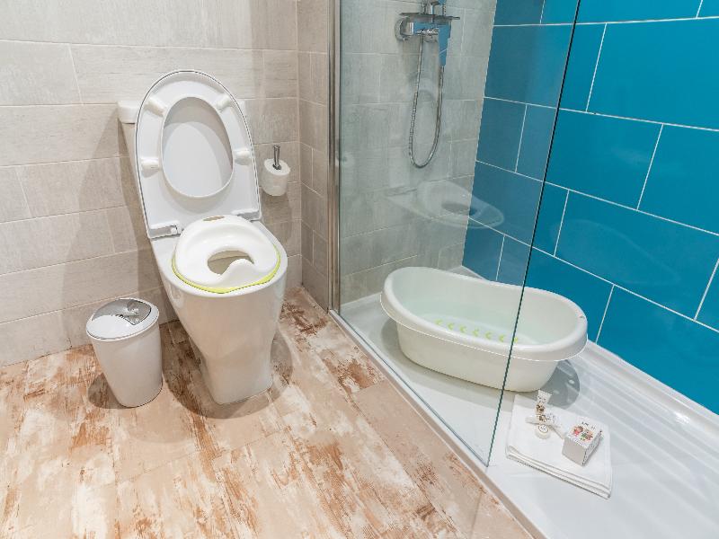 HOVIMA La Pinta Beachfront Family Hotel image