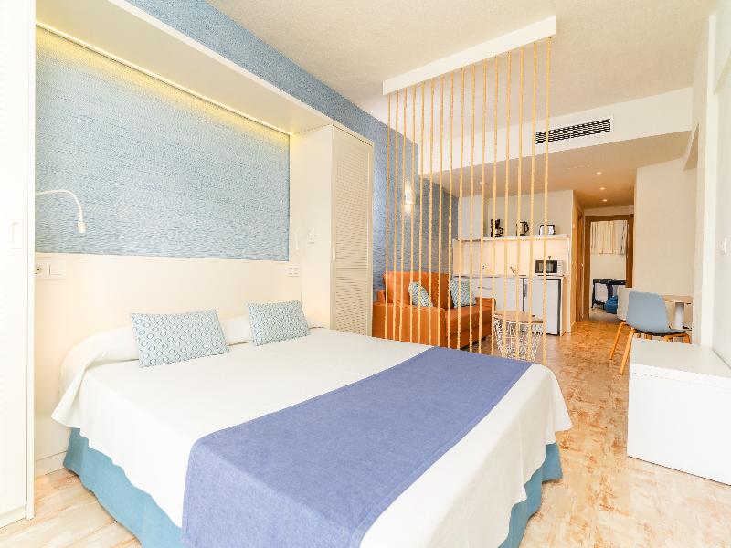 HOVIMA La Pinta Beachfront Family Hotel image