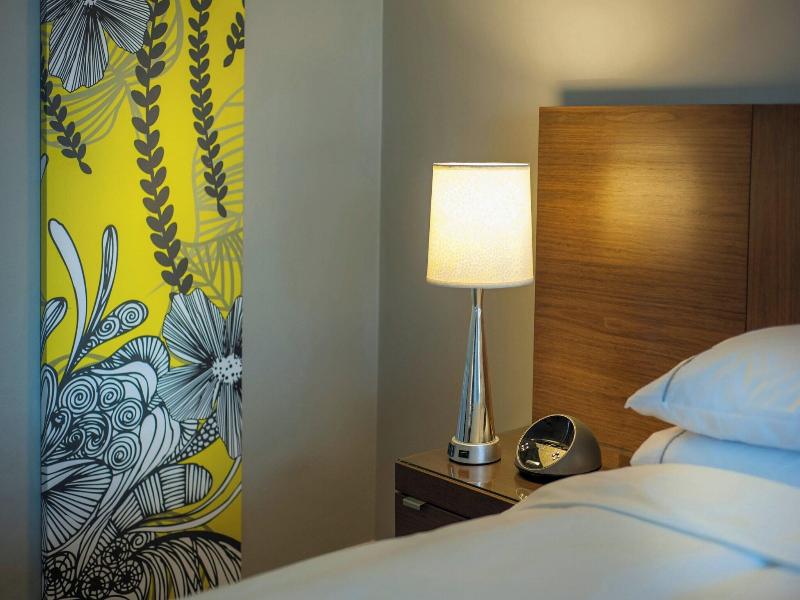 Renaissance Santo Domingo Jaragua Hotel & Casino image