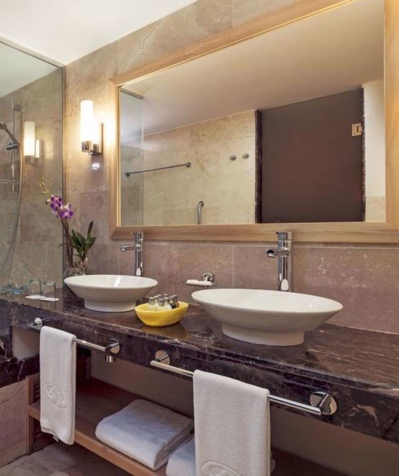 Grand Palladium Palace Resort Spa & Casino All Inc image