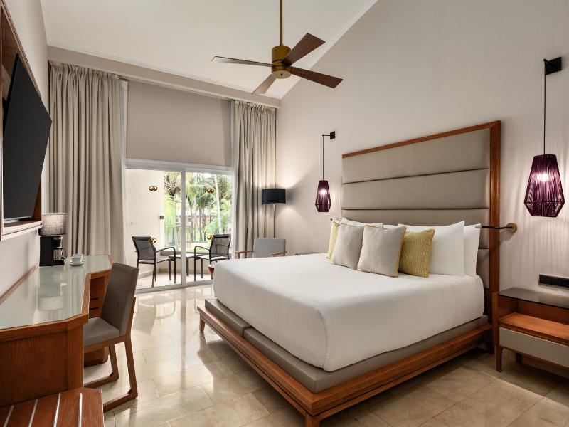 Grand Palladium Palace Resort Spa & Casino All Inc image