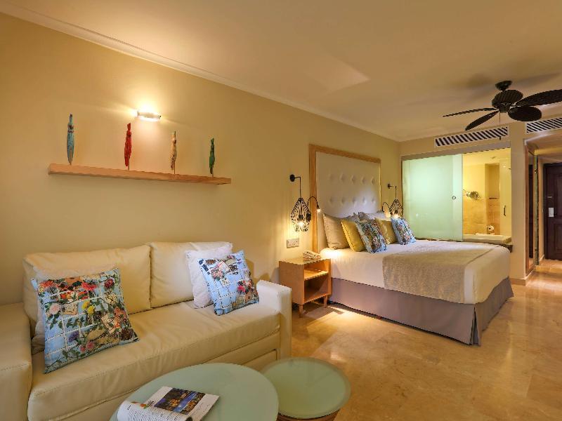 Grand Palladium Palace Resort Spa & Casino All Inc image
