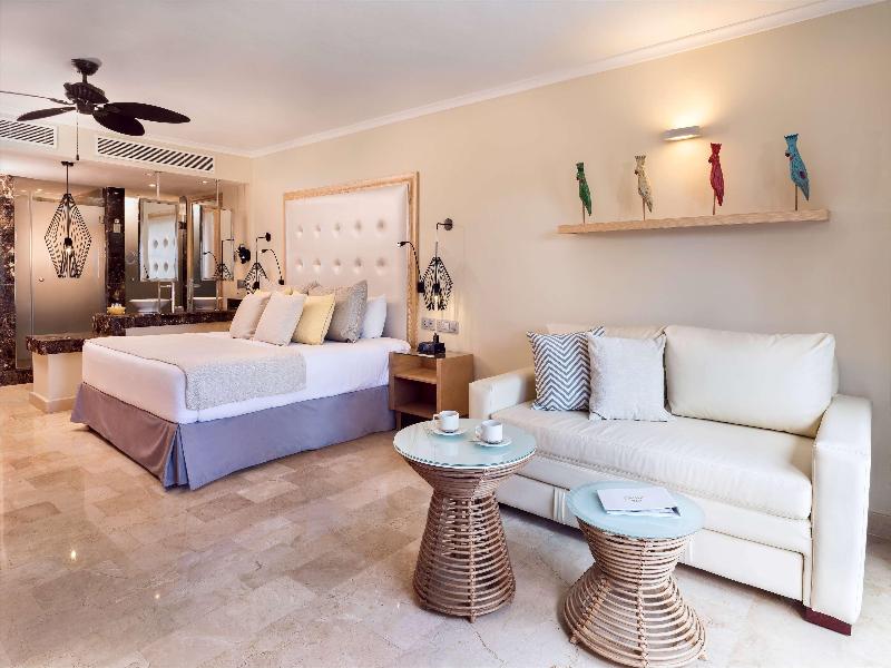 Grand Palladium Palace Resort Spa & Casino All Inc image