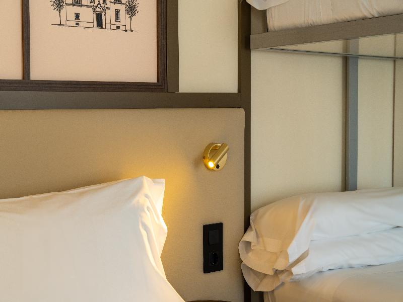 Petit Palace Canalejas image