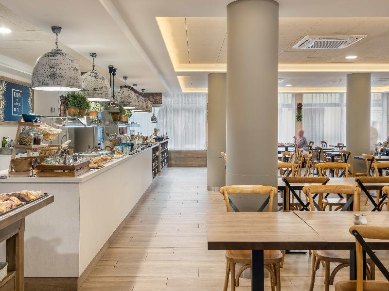Metropol Hotel image