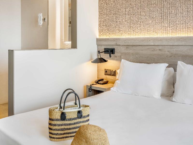 Metropol Hotel image