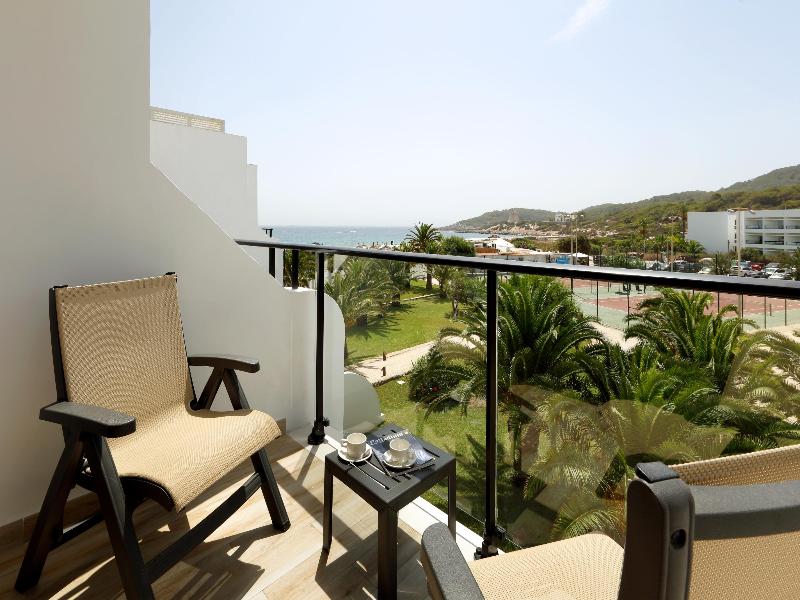 Grand Palladium White Island Resort & Spa image