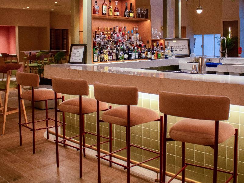 Novotel Monterrey Valle image