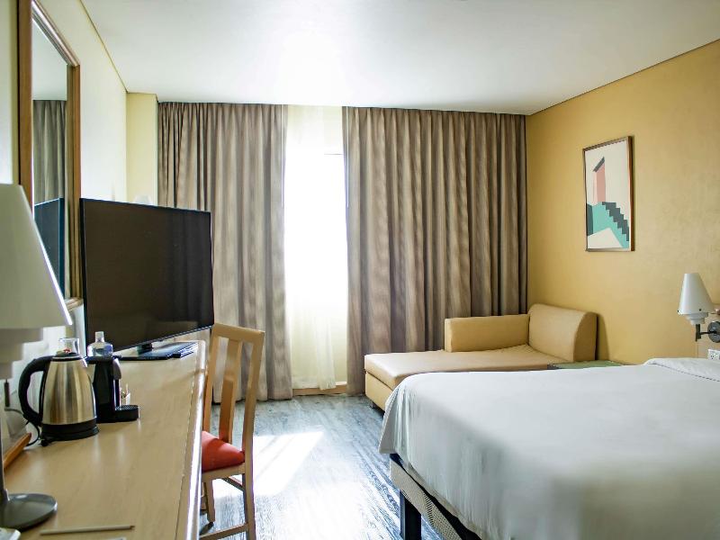 Novotel Monterrey Valle image