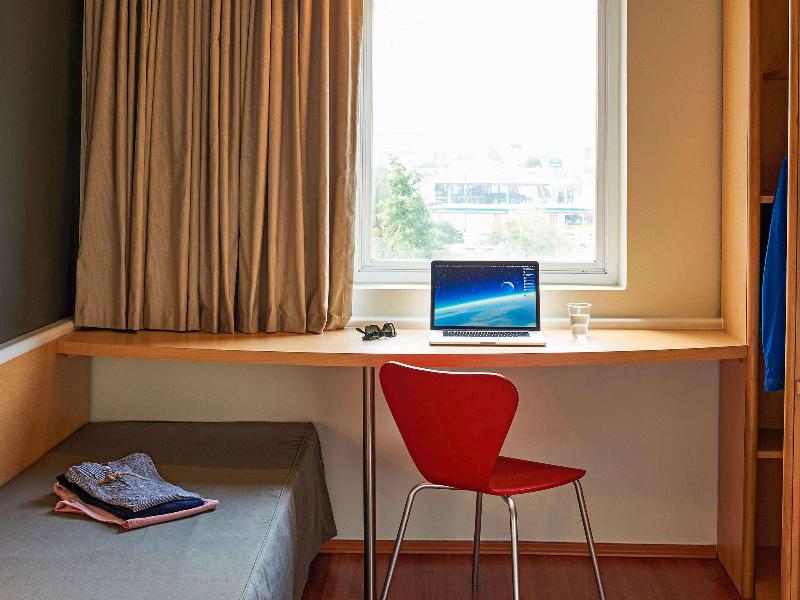 Ibis Monterrey Valle  image