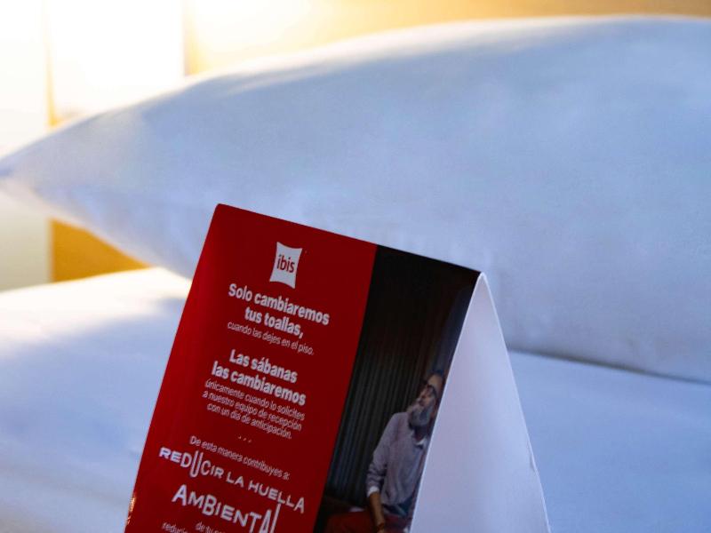 Ibis Monterrey Valle  image