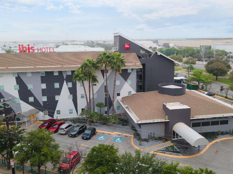Ibis Monterrey Aeropuerto  image