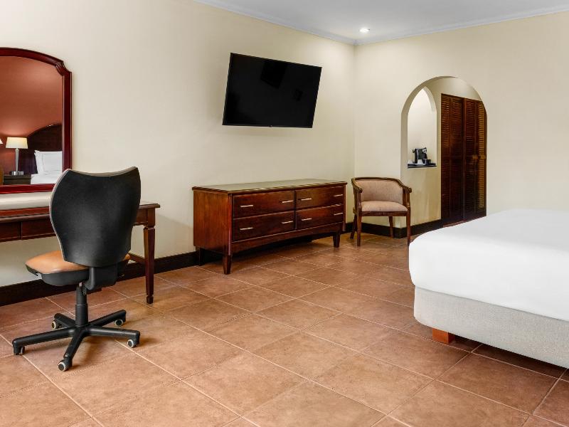 DoubleTree by Hilton Cariari San Jose image