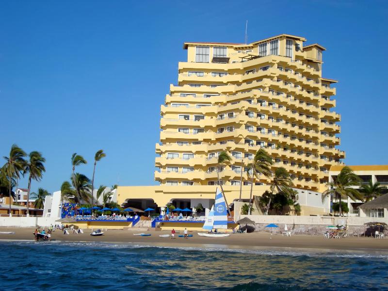 Royal Villas Resort Mazatlan - vacaystore.com